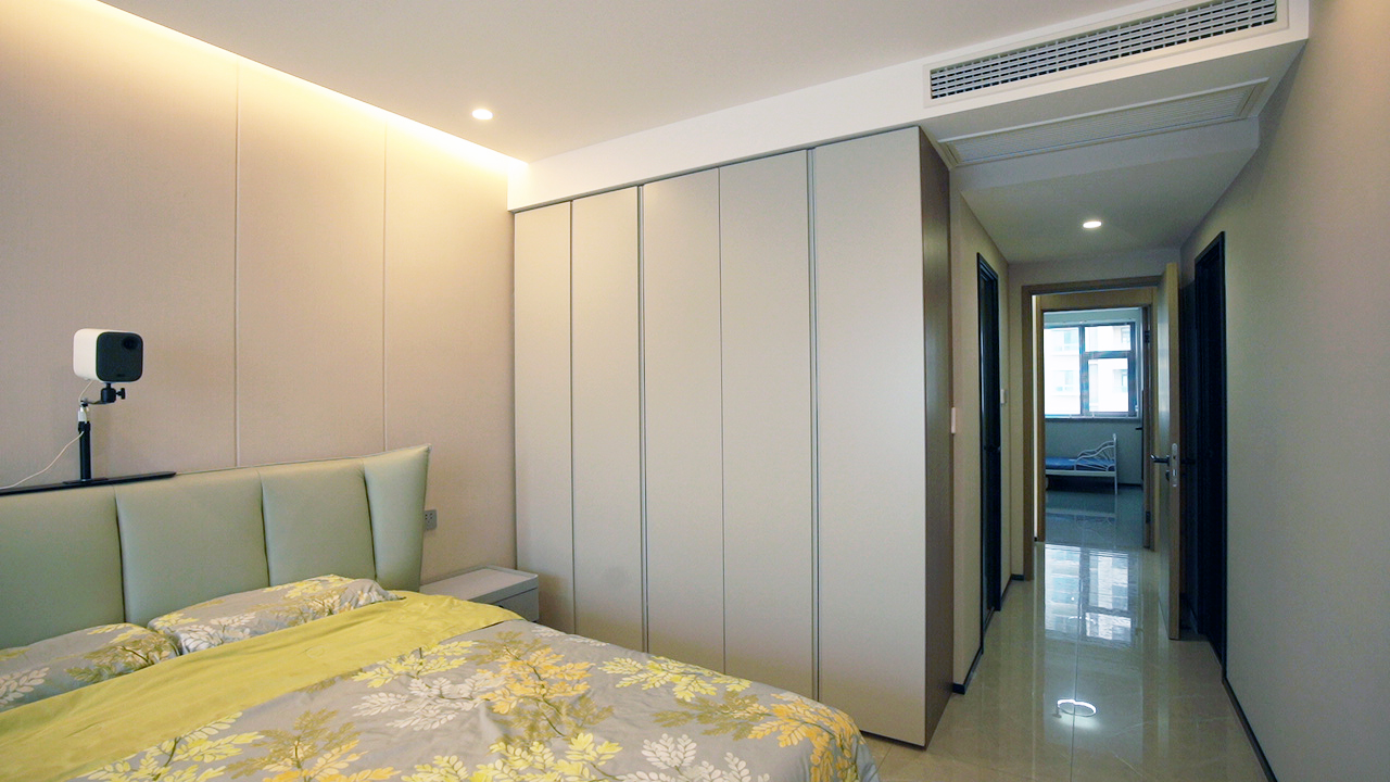 温馨配色+超强收纳，这个135平简约风三居室美到了心趴上